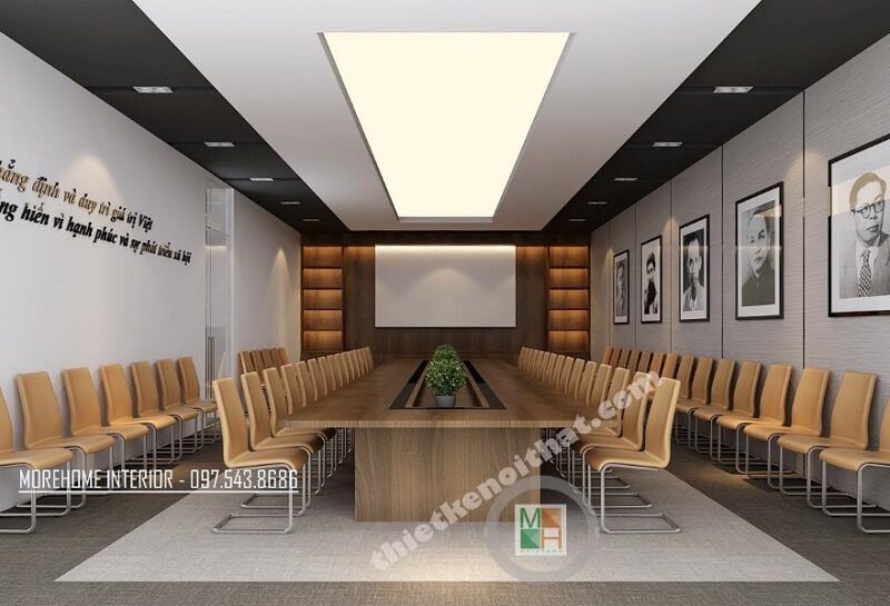 Thiết kế phòng họp văn phòng đẹp với chiếc bàn dài gỗ công nghiệp cao MFC chất lượng cùng hàng ghế chân inox đẹp.